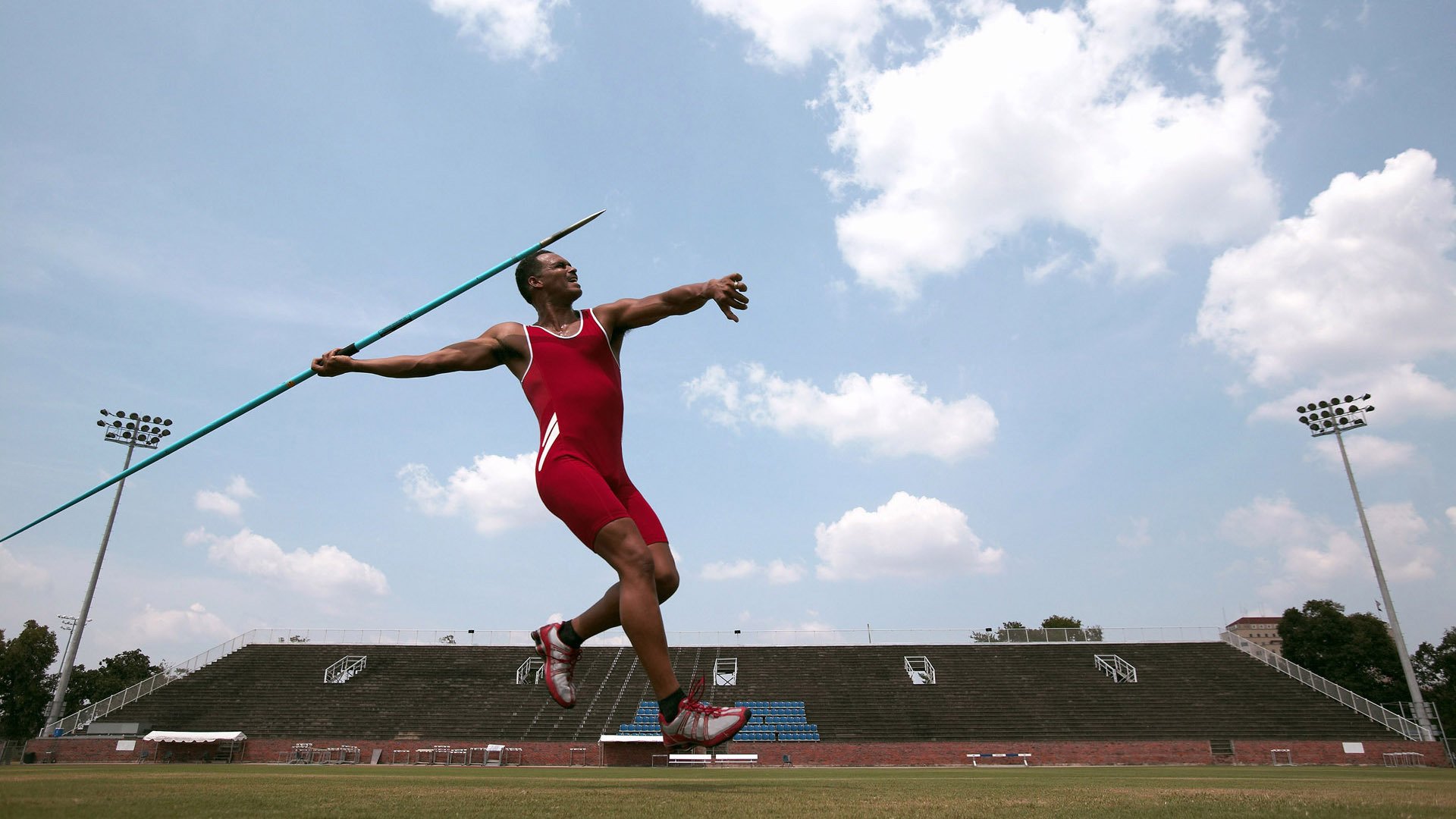 篮球精神让全国团结一心，篮球团结精神名言